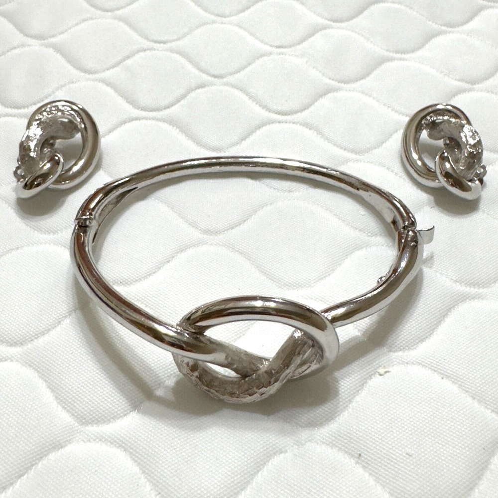 Vintage Fernando Originals FO Bracelet Clip On Earrings Set LoveKnot Silvertone
